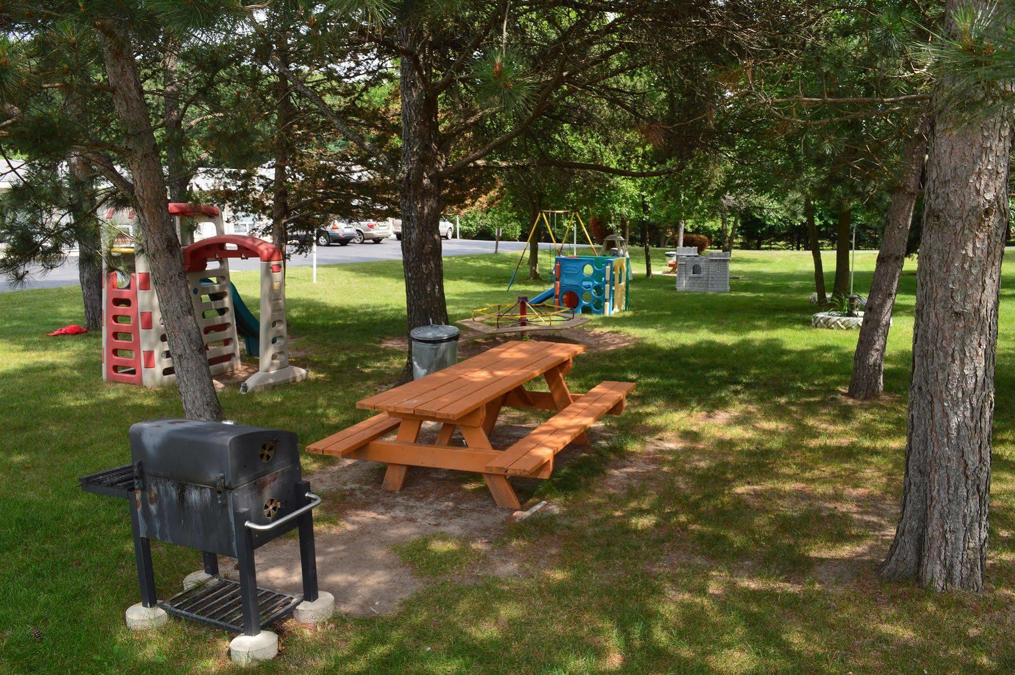 Summer Breeze Resort Wisconsin Dells Zewnętrze zdjęcie